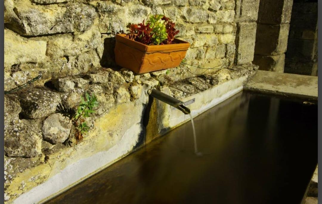 Dunloe Chambre & Terrasse Chez L'Habitant Avec Borne Recharge Electrique Chantemerle-les-Grignan Bagian luar foto